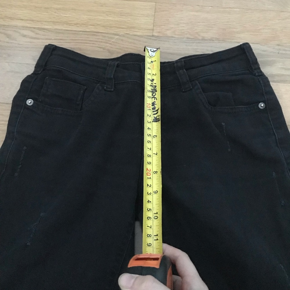 Vintage Mom Jeans - Picture 5 of 6